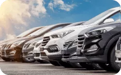 varios automoviles Planta de Revisión Técnica San Dámaso 